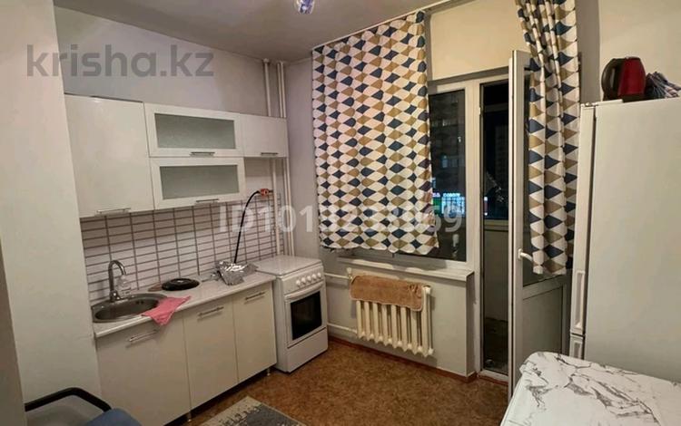 1-бөлмелі пәтер · 40 м² · 3/5 қабат, Болошак 4.а — улица Баке Нашимова возле больницы,рядом садик номер 8, бағасы: 140 000 ₸ в Талдыкоргане, мкр Болашак — фото 2
