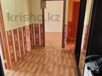 3-бөлмелі пәтер, 68 м², 5/9 қабат, мкр 12 30, бағасы: 18.2 млн 〒 в Актобе, мкр 12