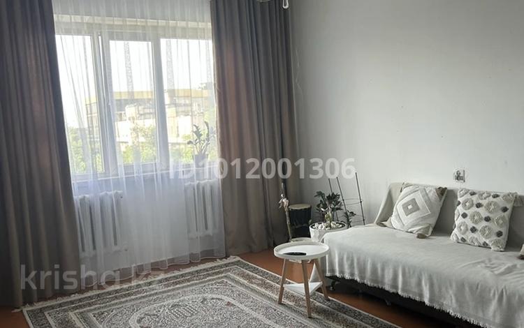 3-бөлмелі пәтер · 73 м² · 5/8 қабат, Тулебаева 35 — Макатаева, бағасы: 65.8 млн ₸ в Алматы, Медеуский р-н — фото 2