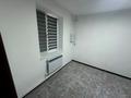Офисы, образование, кабинеты и рабочие места · 242 м² за 350 000 ₸ в Актобе, мкр. Курмыш — фото 7