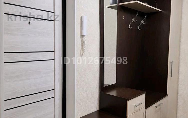 2-комнатная квартира · 48 м² · 3/5 этаж, мкр 11 за 170 000 ₸ в Актобе — фото 2