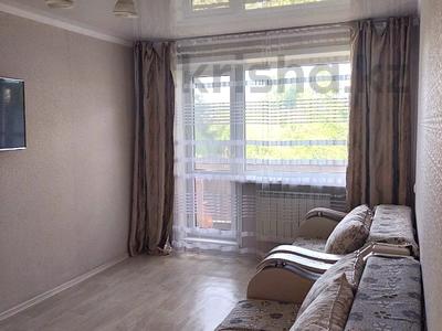 3-комнатная квартира · 55.9 м² · 4/5 этаж, мкр Юго-Восток, Гапеева за 17 млн 〒 в Караганде, Казыбек би р-н