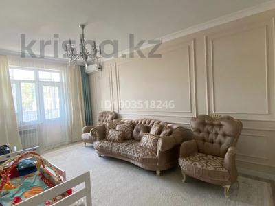 2-бөлмелі пәтер · 71 м² · 1/9 қабат, Сатпаева 30г, бағасы: 300 000 〒 в Таразе