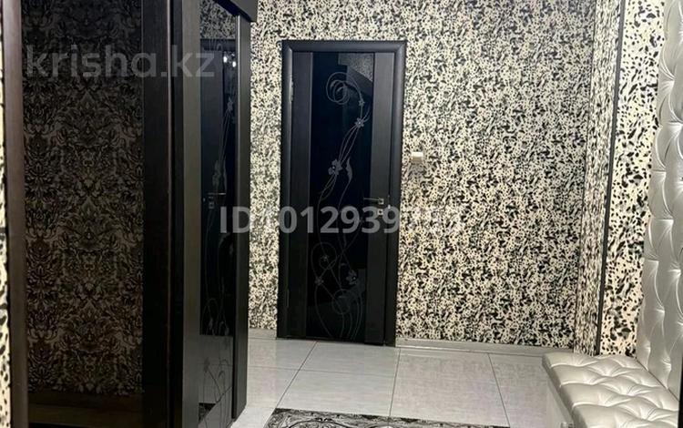 2-бөлмелі пәтер · 65 м² · 5/10 қабат, Ақсай-1 ш/а. 11/9, бағасы: 350 000 ₸ в Алматы, Ауэзовский р-н — фото 10