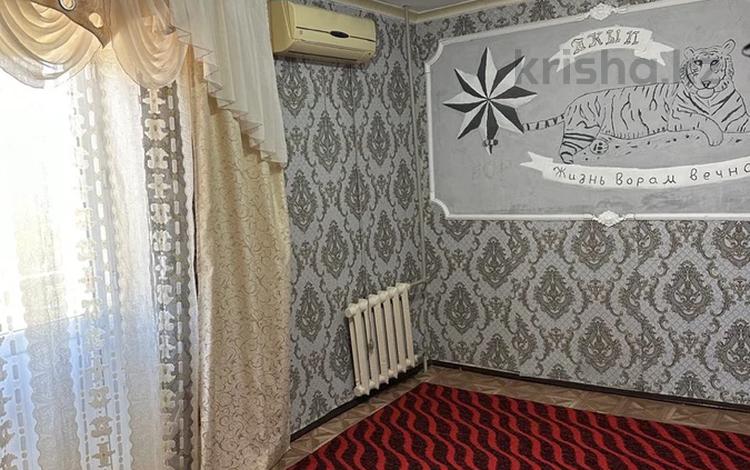 2-комнатная квартира · 50 м² · 2/5 этаж, Бектурганова 13 — Универсам, Бабас за 8.5 млн ₸ в  — фото 2