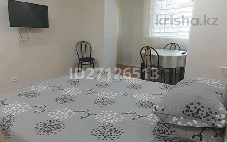 1-бөлмелі пәтер · 33 м² · 1/4 қабат, 6-ш/а. 11, бағасы: 10 000 ₸ в Актау, 6-й мкр — фото 11