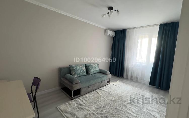 2-комнатная квартира · 60 м² · 9/14 этаж, мкр Акбулак, Байтерекова — Напротив Алматы арена за 15 000 ₸ в Алатауский р-н — фото 2