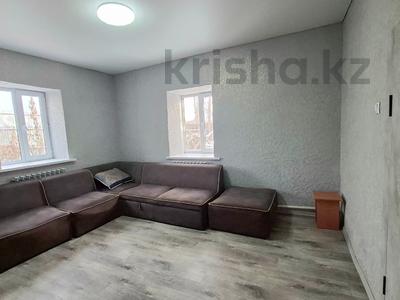 Отдельный дом · 6 комнат · 160 м² · 6.5 сот., ул. Абая — Район Соцгорода за 28 млн 〒 в Темиртау