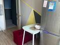 2-бөлмелі пәтер · 59 м² · 10/10 қабат, Гүлдер 3 ш/а., Шахтеров 74, бағасы: 180 000 ₸ в Караганде, Казыбек би р-н