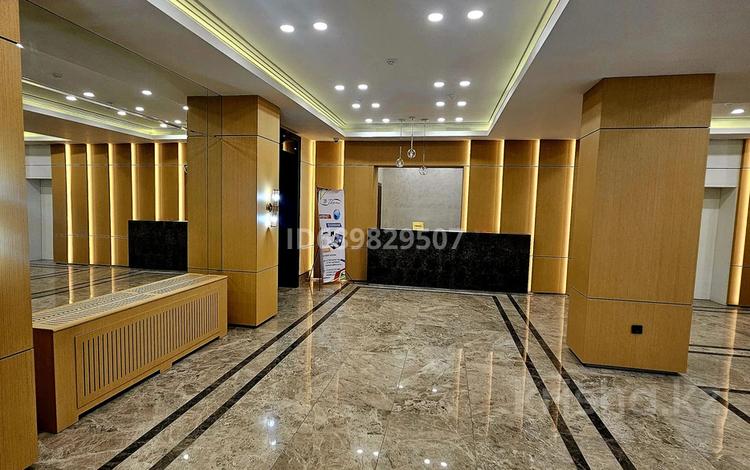 2-комнатная квартира, 97 м², 2 этаж, Аль-Фараби — Ходжанова за 85 млн 〒 в Алматы, Бостандыкский р-н — фото 18