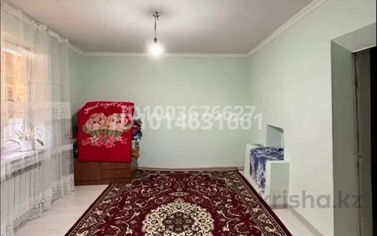 Отдельный дом · 2 комнаты · 39.8 м² · 8 сот., мкр Бозарык 23 за 20 млн ₸ в Шымкенте, Абайский р-н — фото 2