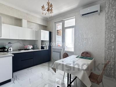 2-комнатная квартира · 75.5 м² · 3/9 этаж, мкр Самал 74-1 за 43 млн 〒 в Атырау