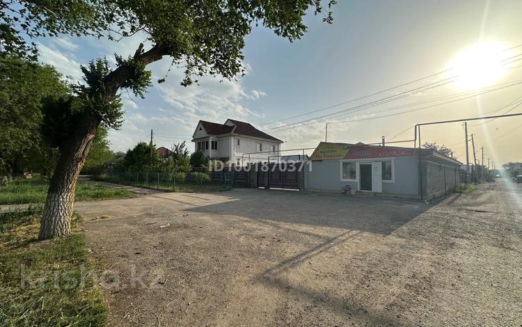 Жеке үй · 6 бөлме · 300 м² · 8 жүзд., Бахор 143 — Трасса Астана, возле ресторана Инкар хол, бағасы: 70 млн ₸ в Каскелене — фото 2