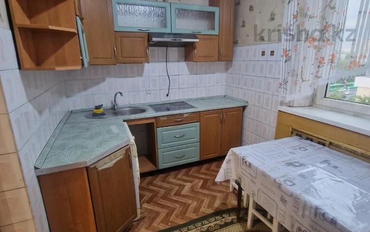 2-комнатная квартира · 52.6 м² · 7/12 этаж, мкр Аксай-1А 14 — Толе би Момышулы за 32 млн ₸ в Алматы, Ауэзовский р-н — фото 2