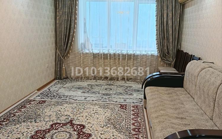 3-комнатная квартира · 80 м² · 1/10 этаж, мкр 11 103 за 30 млн ₸ в Актобе — фото 2