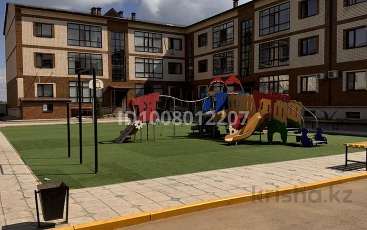 3-комнатная квартира · 100 м² · 3/3 этаж, Б.Жумагалиева — Старый аэропорт ЖК Алмаз за 28 млн ₸ в Уральске — фото 4