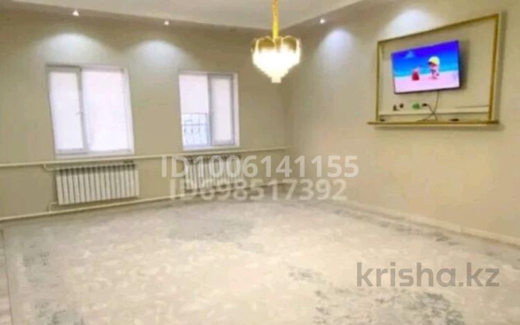 Жеке үй · 3 бөлме · 100 м² · 10 жүзд., Самал 11 11/102 — Самал, бағасы: 10 млн ₸ в Батыре — фото 3