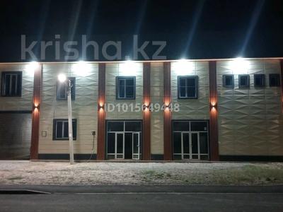 Магазины и бутики, салоны красоты, медцентры и аптеки · 180 м² за 300 000 ₸ в Шымкенте, Туран р-н