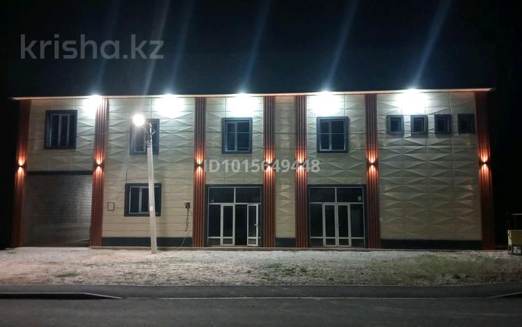 Магазины и бутики, салоны красоты, медцентры и аптеки · 180 м² за 300 000 ₸ в Шымкенте, Туран р-н — фото 2