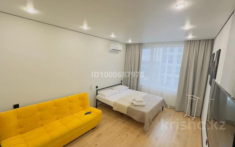 1-комнатная квартира · 42 м² · 6/9 этаж, мкр Нурсая, Абулхаир хана 69/5 за 15 000 〒 в Атырау — фото 36