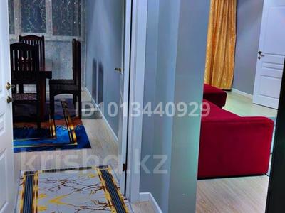 3-комнатная квартира · 78 м² · 1/12 этаж, Кошкарбаева 1140 за 20 000 ₸ в 