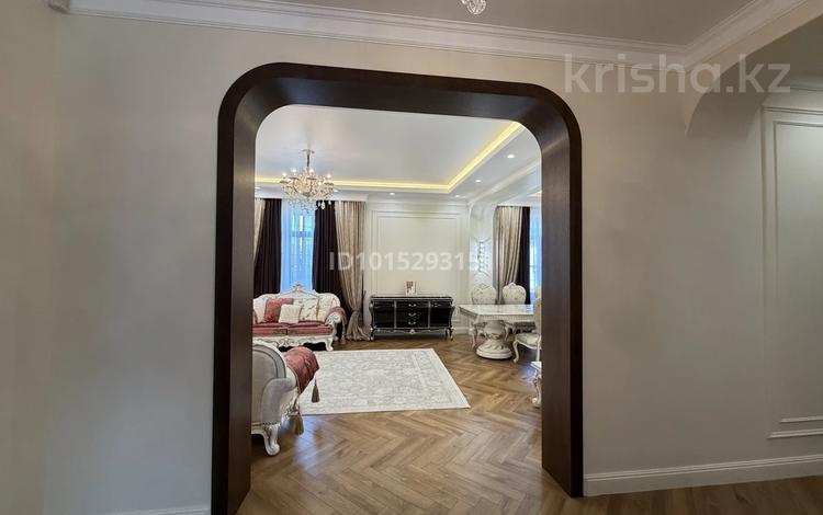 Отдельный дом · 7 комнат · 450 м² · 8.5 сот., мкр Нурлытау (Энергетик), Мкр Нурлытау ул. Роза Жаманова 50 за 440 млн ₸ в Алматы, Бостандыкский р-н — фото 2