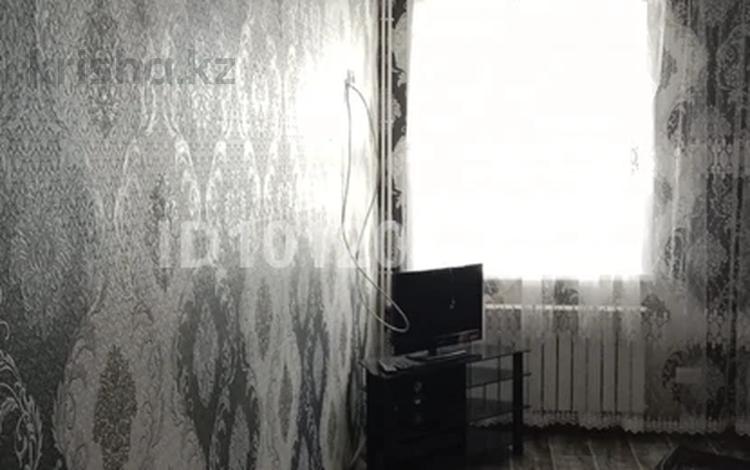 2-бөлмелі пәтер · 65 м² · 1/3 қабат, Экибастузская ул. 129, бағасы: 130 000 ₸ в Караганде — фото 2