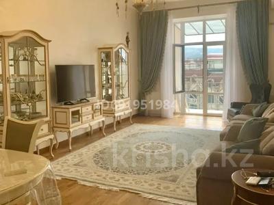 3-комнатная квартира, 120 м², 8/10 этаж, Омаровой за 94 млн 〒 в Алматы, Медеуский р-н