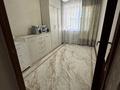 5-бөлмелі пәтер · 120.4 м² · 2/2 қабат, Балықшы ш/а., Нурым Хабиева 5 — Наш дом находится в очень удобном месте — рядом с #4 поликлиникой, Атырауской областной офтальмологической больницей. До медицинских учреждений буквально 1–2 минуты пешком., бағасы: 40 млн ₸ в пгт Балыкши — фото 8