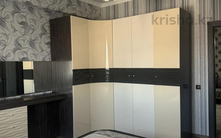2-комнатная квартира · 75 м² · 6/6 этаж, 4 мкр за 250 000 ₸ в Конаеве — фото 3