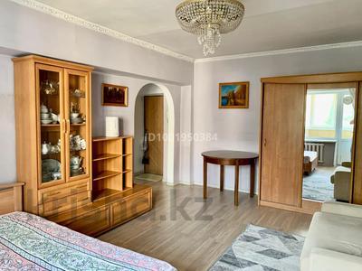1-бөлмелі пәтер · 41 м² · 5/5 қабат, Жибек-Жолы 32 — Каирбекова, бағасы: 250 000 ₸ в Алматы, Медеуский р-н