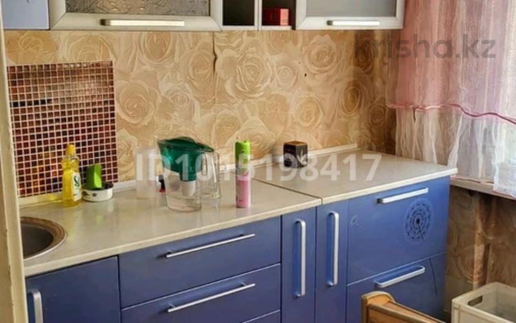 2-бөлмелі пәтер · 44.1 м² · 3/5 қабат, бульвар гагарина 14 — Район ДКМ, бағасы: 13.3 млн ₸ в Усть-Каменогорске — фото 2