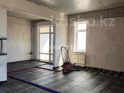 5-комнатная квартира · 182.5 м² · 7/10 этаж, Шарипова за 85 млн ₸ в Атырау, мкр Жилгородок