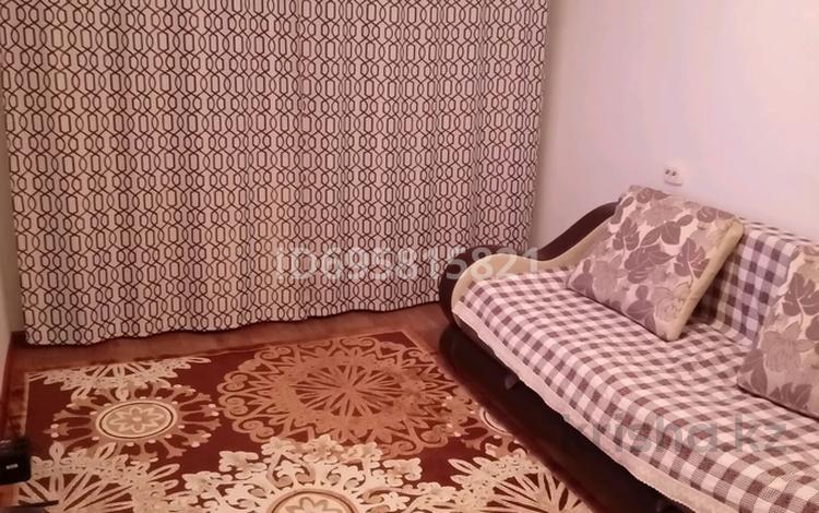 2-комнатная квартира · 50 м² · 2/5 этаж, Ахмирово 14д — детск площадка,остановка,магазин,аптека,школа за 19 млн ₸ в Усть-Каменогорске — фото 2