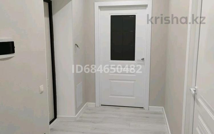2-комнатная квартира · 60.4 м² · 2/9 этаж, Байтурсынова 39/3 39/3 — Байтурсынова - Жургенова. за 35 млн ₸ в Астане, Алматы р-н — фото 2