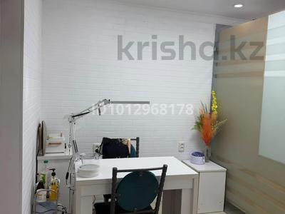 Салоны красоты · 75 м² за 52 млн ₸ в Шымкенте, Туран р-н