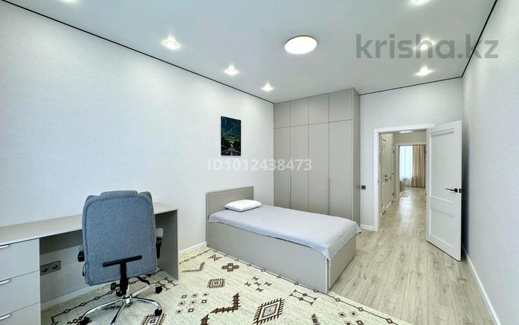 3-бөлмелі пәтер · 90 м² · 7/9 қабат, Туран 67 — 77, бағасы: 70.5 млн ₸ в Астане, Нура р-н — фото 7