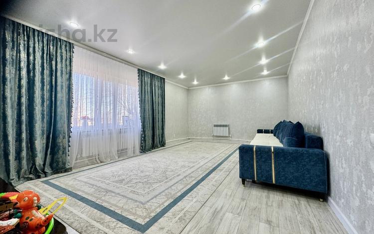 Отдельный дом · 5 комнат · 175.8 м² · 5 сот., мкр Михайловка , Дальняя 82 за 40 млн ₸ в Караганде, Казыбек би р-н — фото 2