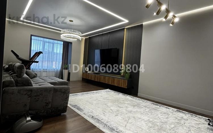4-бөлмелі пәтер · 140 м² · 1/3 қабат, Камалова 12 — Теннисный центр, бағасы: 78 млн ₸ в Уральске — фото 2