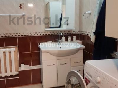 1-бөлмелі пәтер · 36 м² · 2/5 қабат, Лев Толстой 6 — Кабанбай батыра, бағасы: 9 000 ₸ в Усть-Каменогорске, Ульбинский