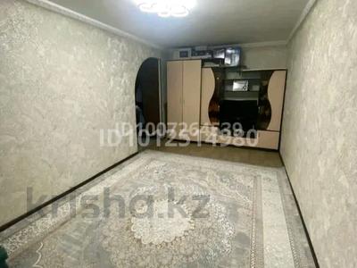 2-бөлмелі пәтер · 45 м² · 1/5 қабат, 50 лет октября 5 — 10 гимназия, бағасы: 9 млн ₸ в Рудном