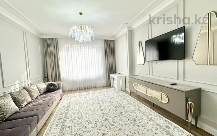 2-комнатная квартира, 70 м², 7/12 этаж, Туркестан 28/1