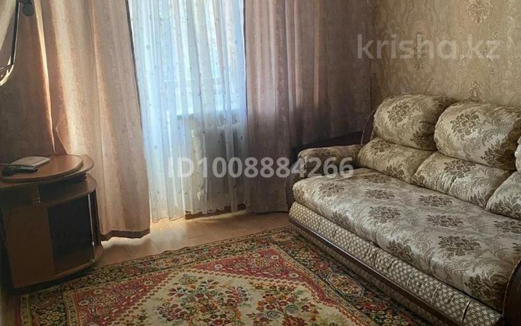 1-бөлмелі пәтер · 28 м² · 2/3 қабат, Ауэзова — Габдуллина, бағасы: 13 000 ₸ в Алматы, Бостандыкский р-н — фото 2