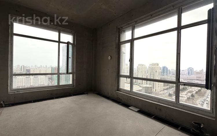 4-бөлмелі пәтер · 225 м² · 5/18 қабат, Динмухамеда Кунаева 8а, бағасы: 300 млн ₸ в Астане, Есильский р-н — фото 2