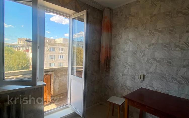 1-комнатная квартира · 34.1 м² · 5/5 этаж, мкр 8, братьевых жубановых за 8.8 млн ₸ в Актобе — фото 2