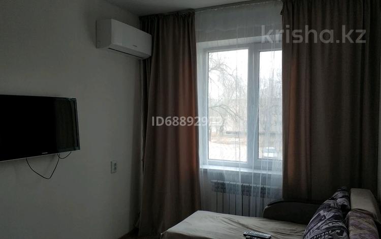 2-комнатная квартира, 32 м², 2 этаж, Сейфуллина 8А