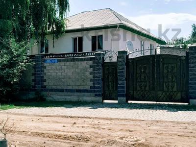 Отдельный дом · 8 комнат · 142.7 м² · 4 сот., Полетаева 33/23 — Саймасая татибекова за 230 млн 〒 в Алматы