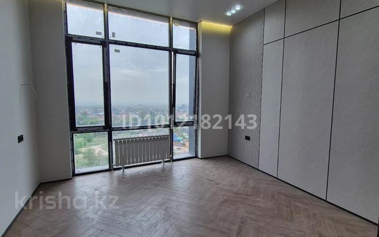3-комнатная квартира · 74 м² · 12/12 этаж, ул. Асанбая Аскарова 12 за 85 млн ₸ в Алматы, Ауэзовский р-н — фото 11
