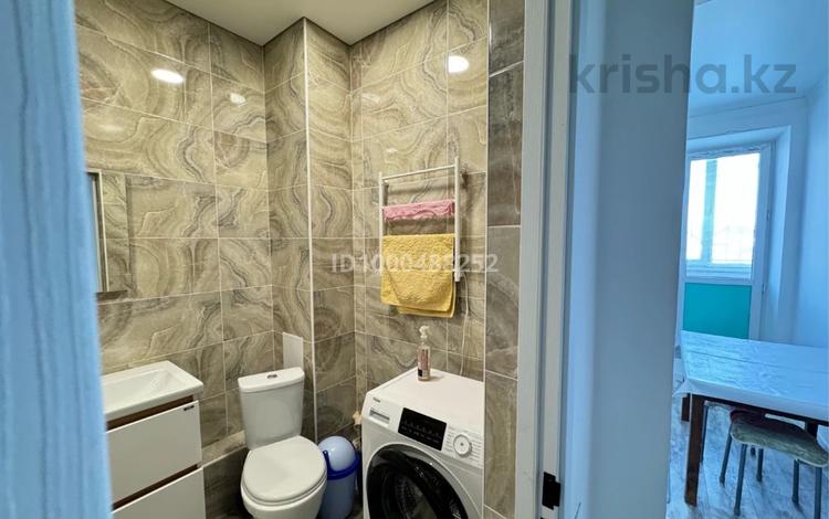 1-бөлмелі пәтер · 40 м² · 1/5 қабат, мкр. Зачаганск пгт, Монкеулы 70а, бағасы: 14 млн ₸ в Уральске — фото 2