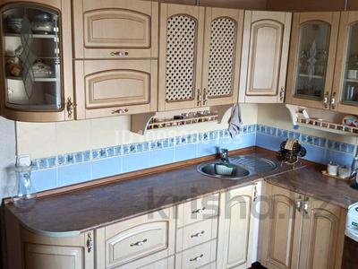 3-комнатная квартира · 86 м² · 3/6 этаж, 68квартал 11 за 25.6 млн 〒 в Темиртау